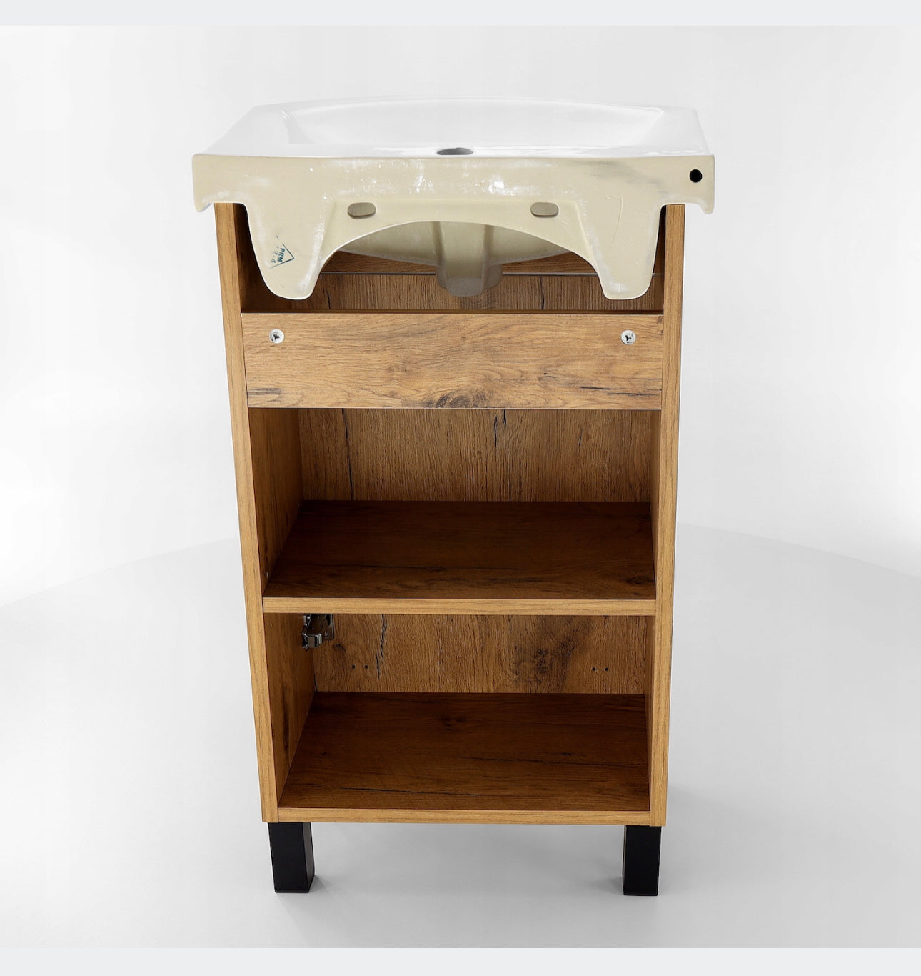 A solid bathroom cabinet with a 50cm washbasin
