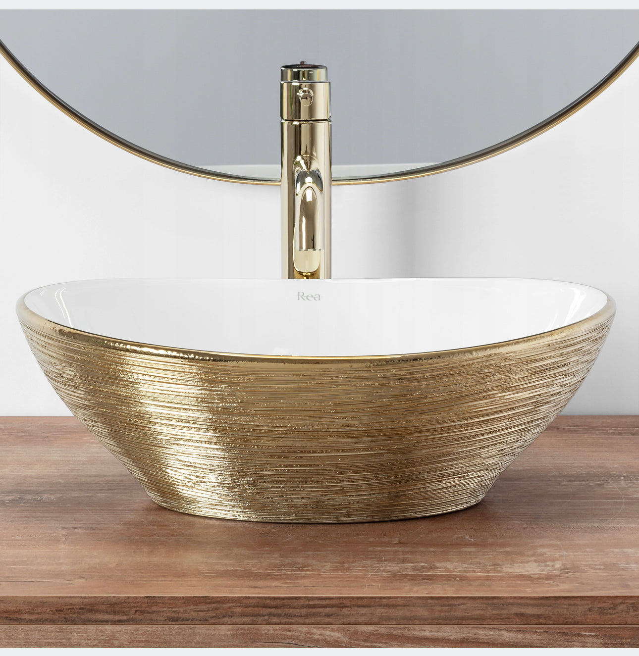 Washbasin all in one set