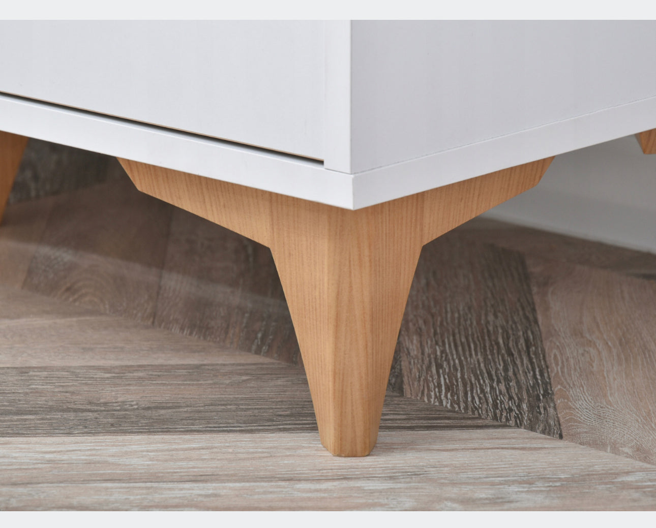 Furniture to living room