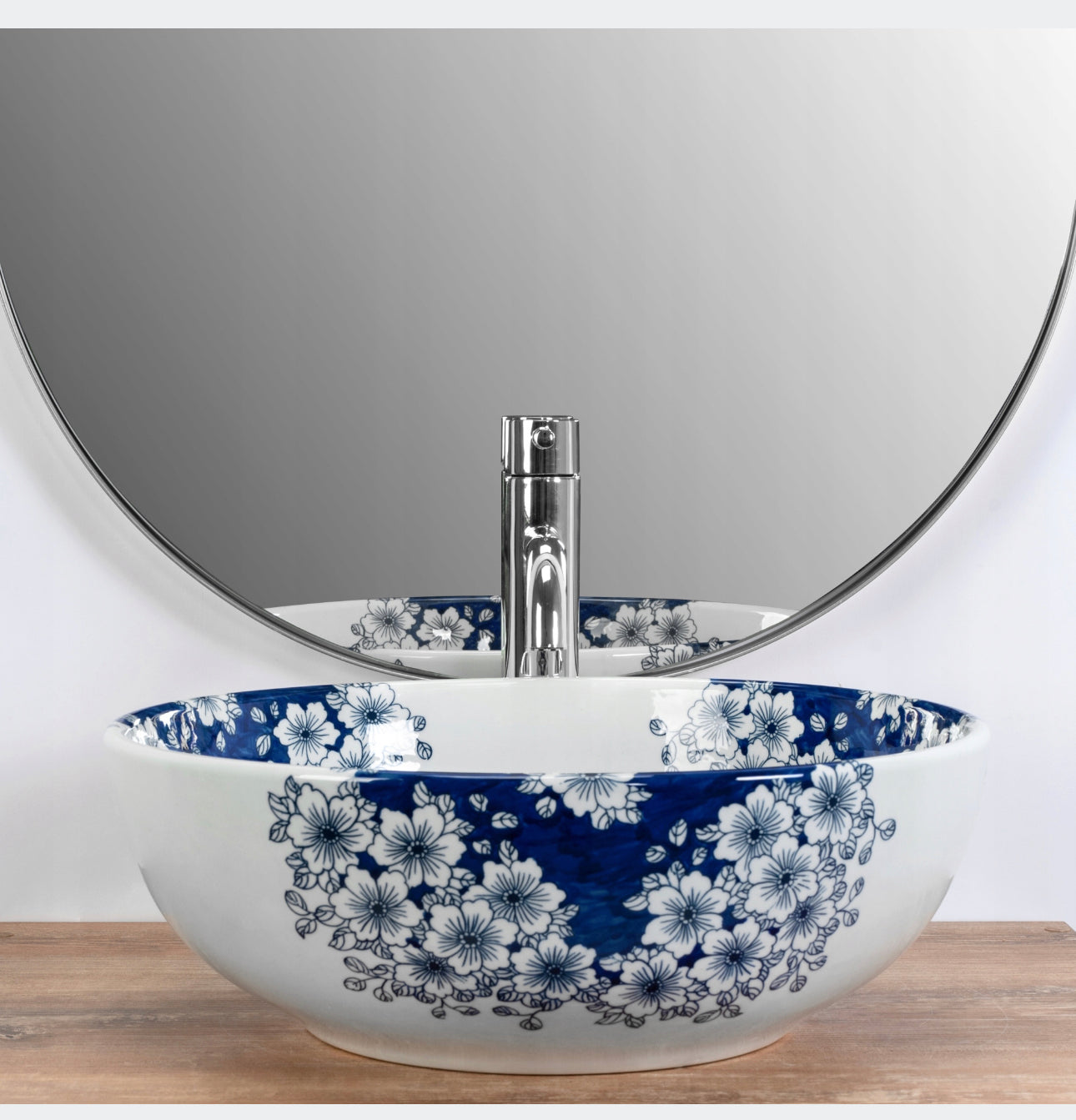 All in one set washbasin+tap+plug