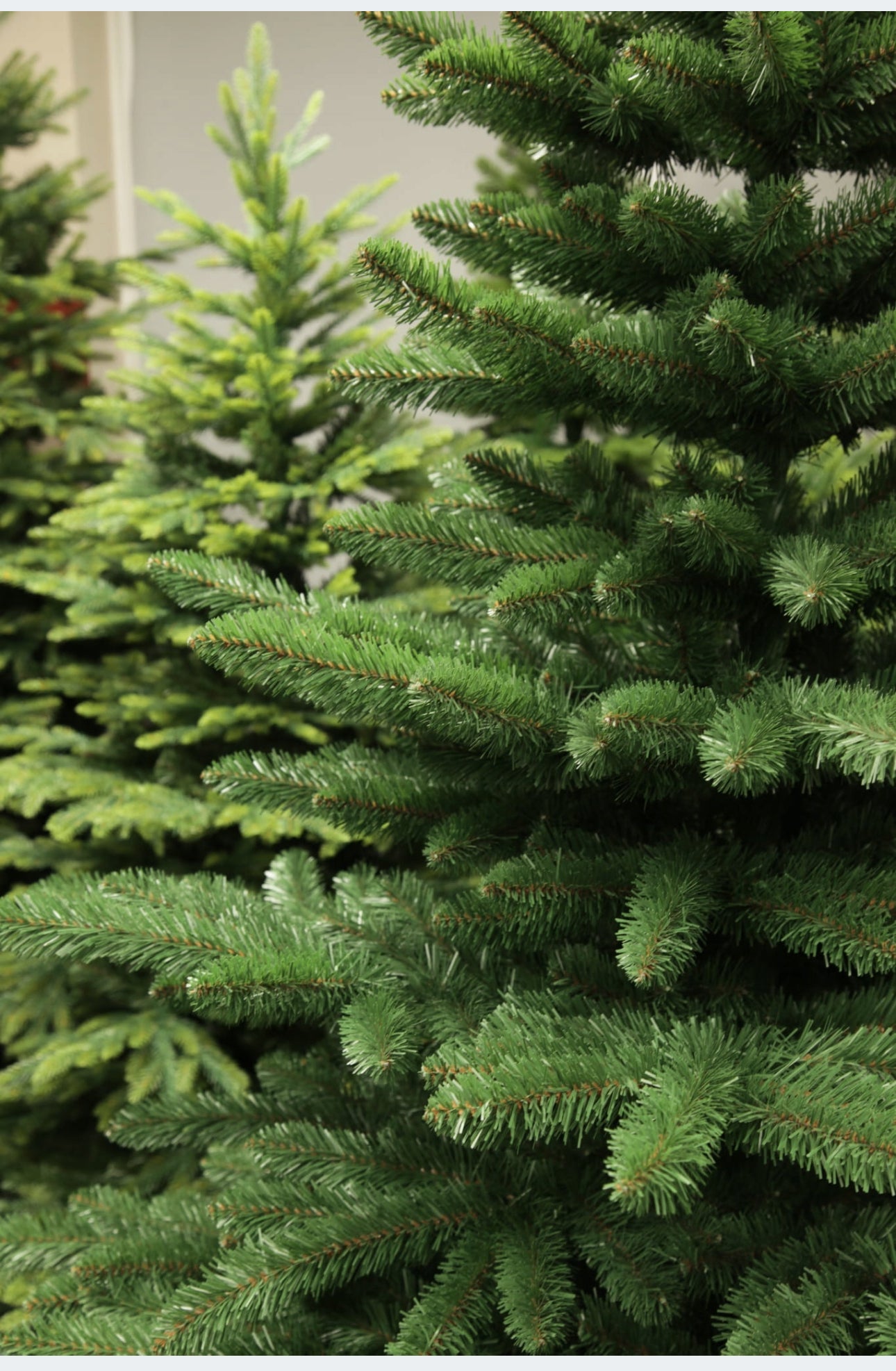 Artificial Christmas tree 7.2ft , 220 cm