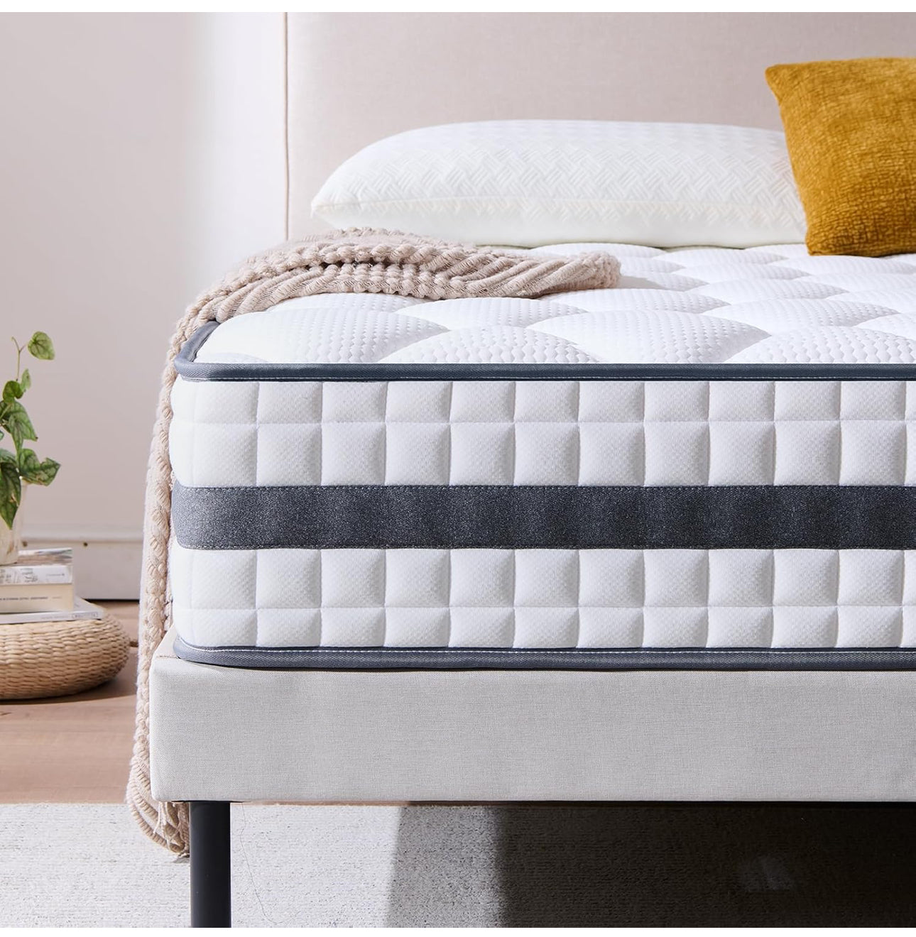 Small Double Mattress, Hybrid Memory Foam and Spring Mattress