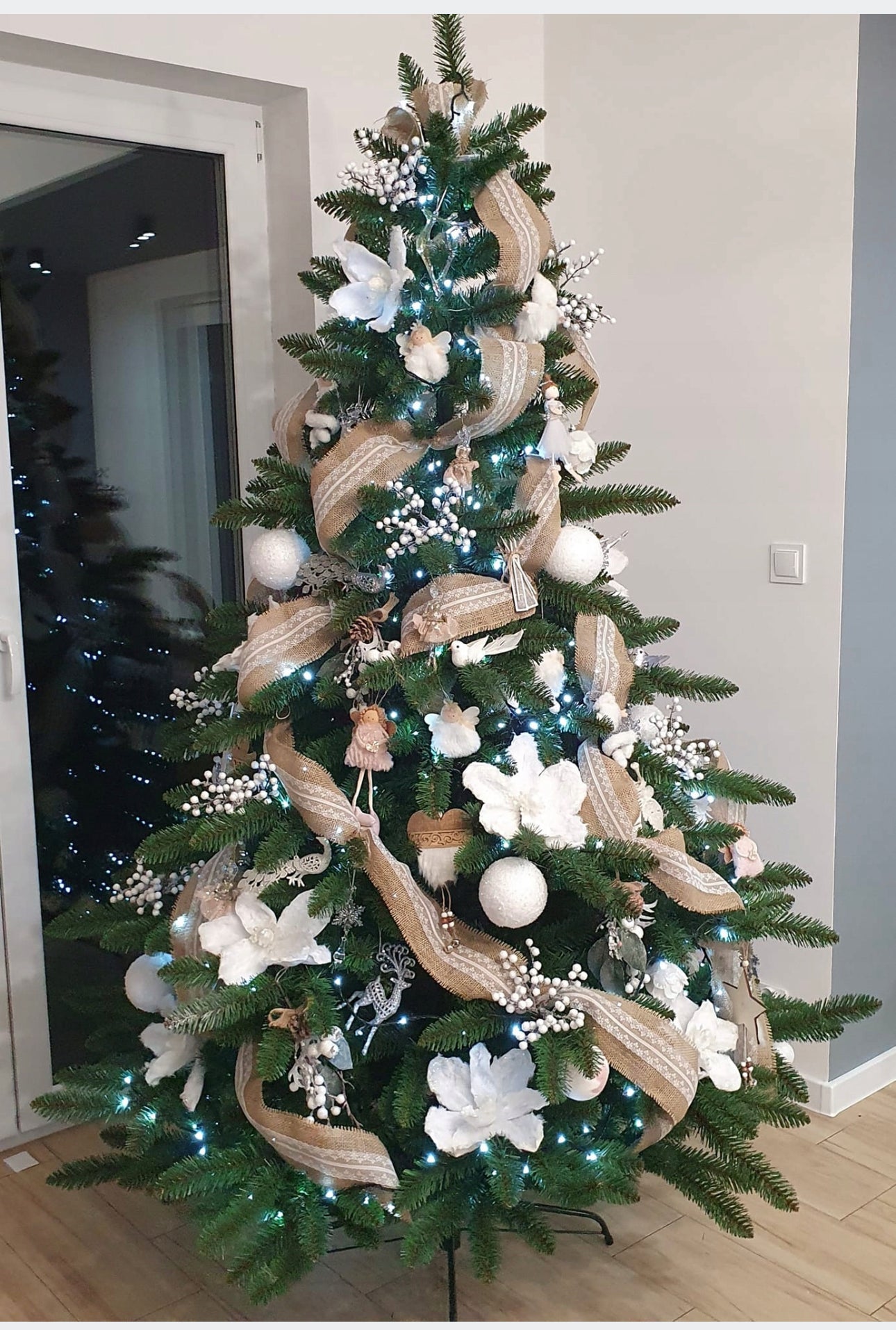Christmas Tree 220 cm