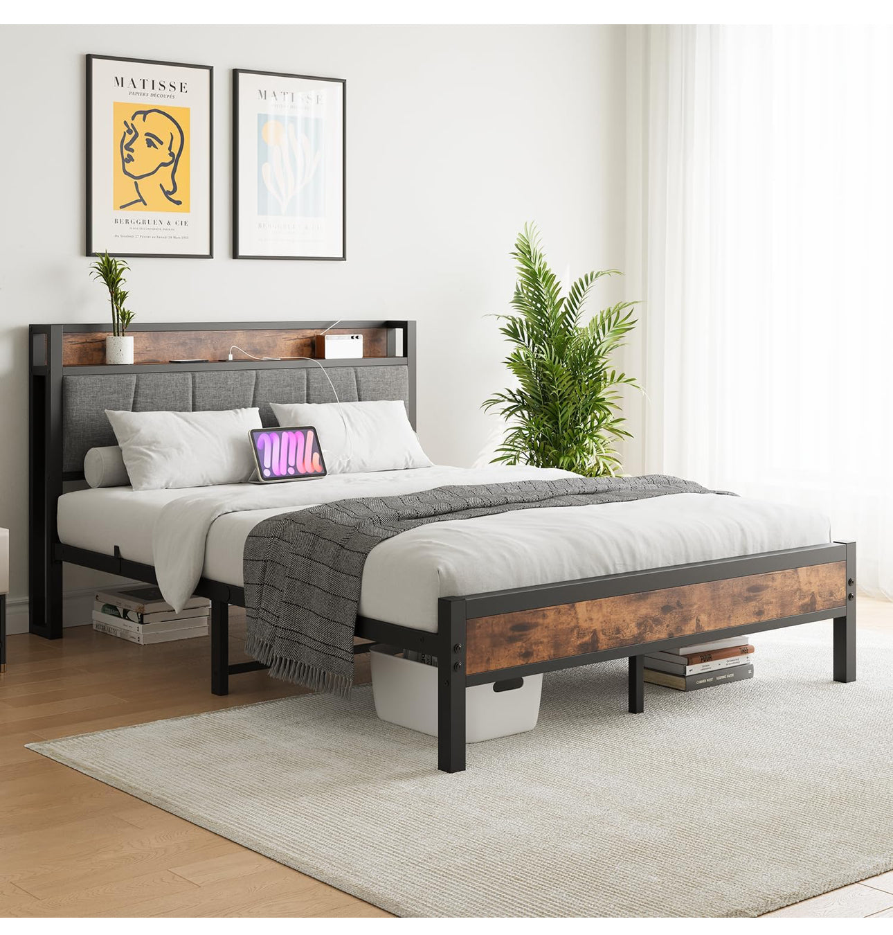 King Size Bed Frame with Storage,5ft Metal Platform Bed Frame Kingsize Bed Base with Charging Station