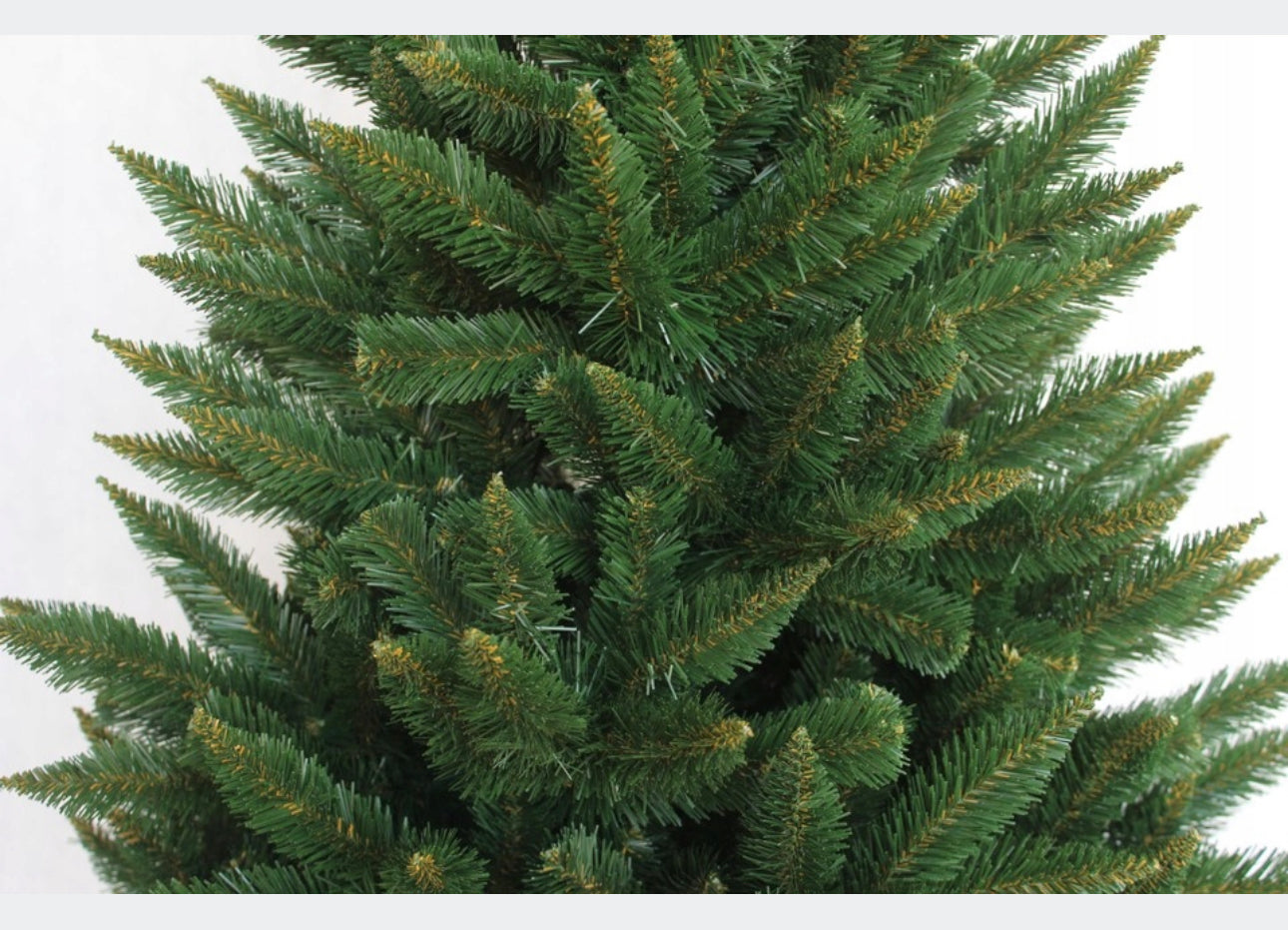 Christmas tree 220 cm