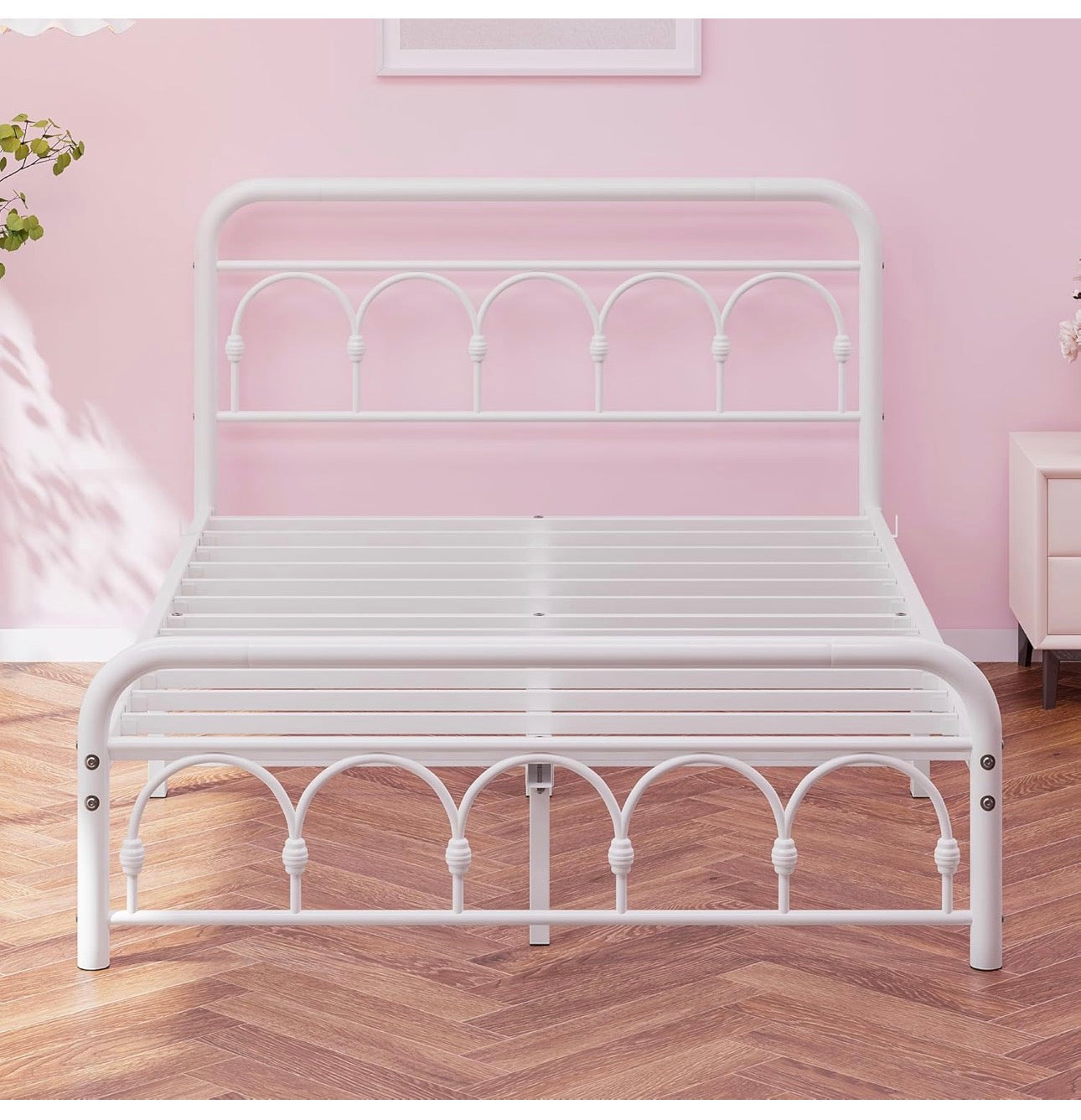 4ft6 Double Bed Frame with High Headboard and Footboard,Vintage Platform Bed Double
