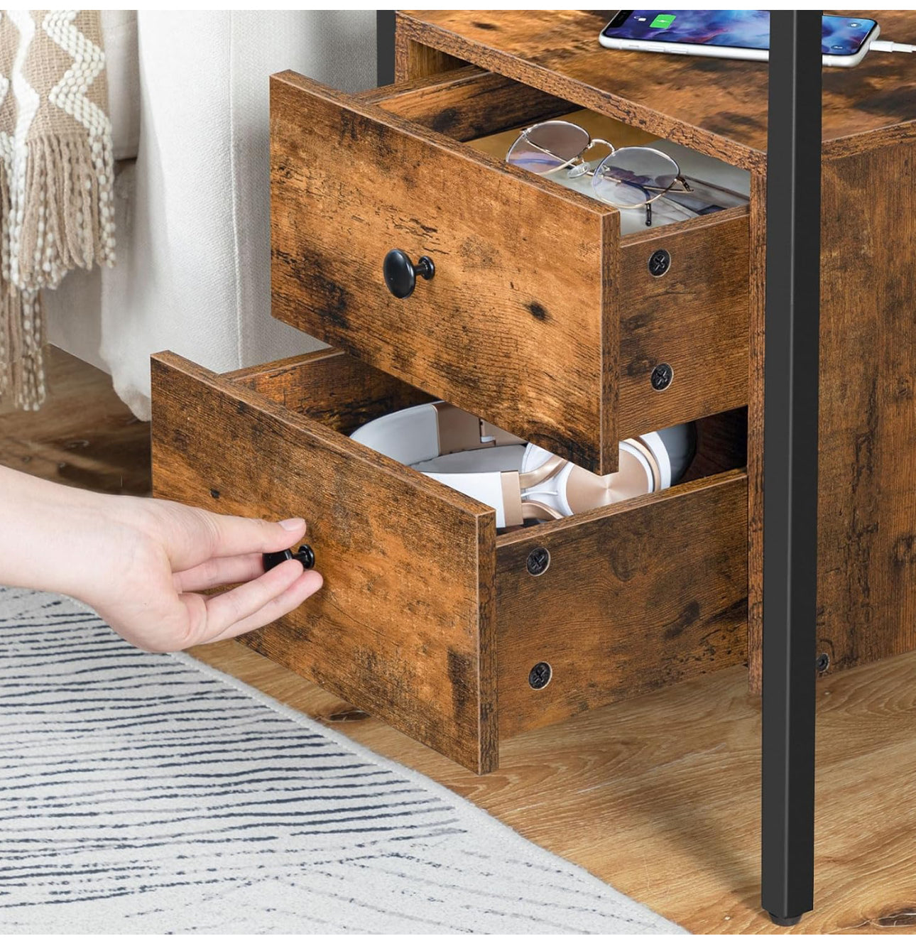2 Bedside Table, Side Table with Charging Station