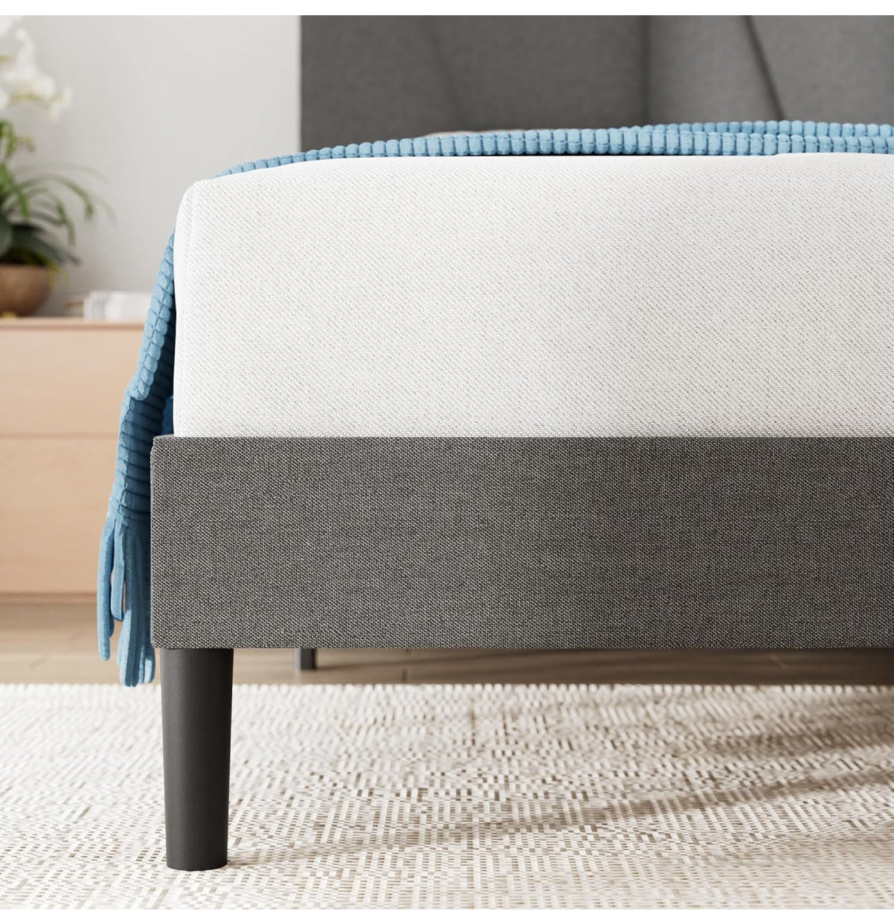 Double Bed Frame – Bed 135 x 190 cm – 30cm Height – Upholstered platform