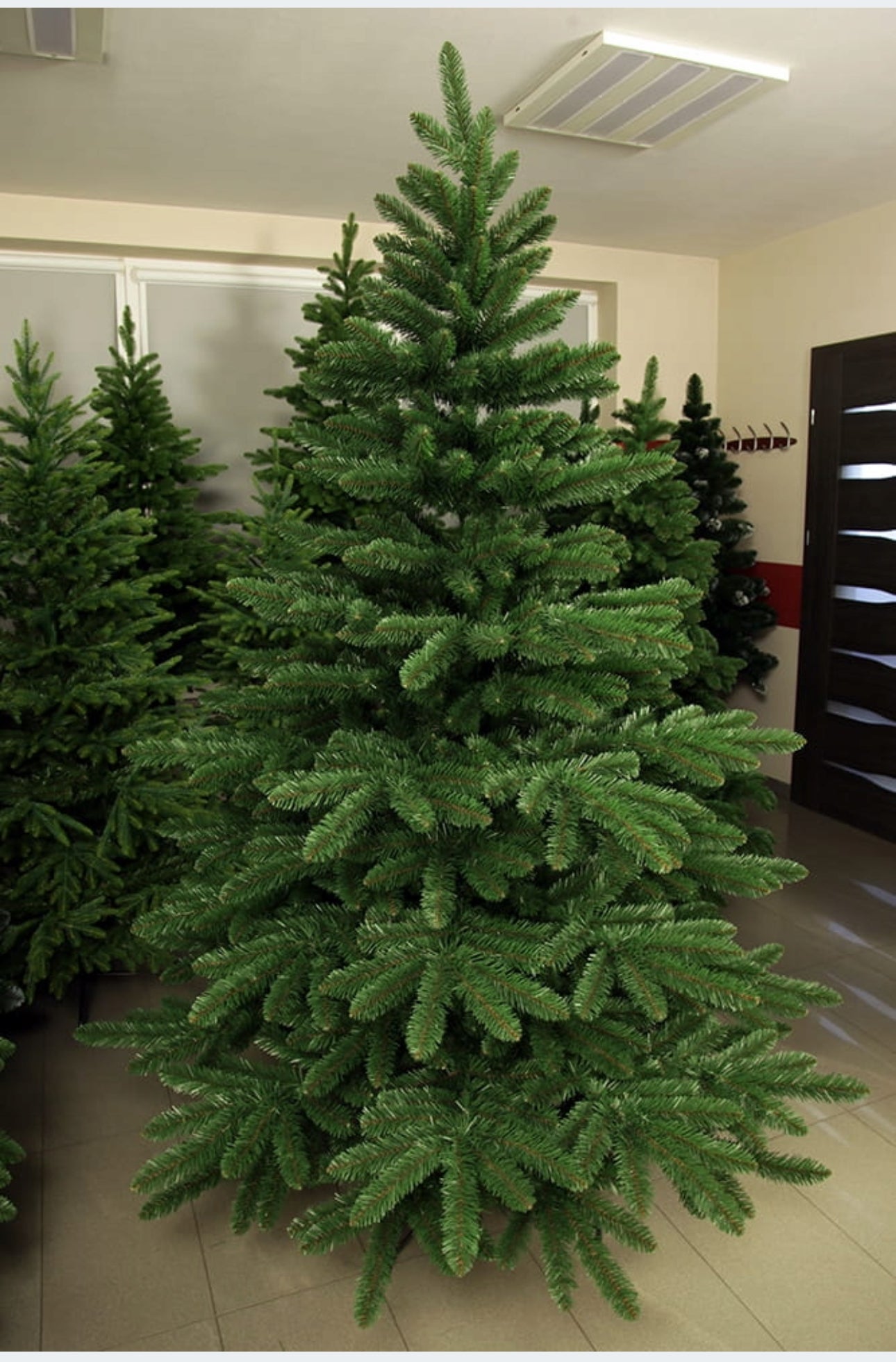 Christmas tree artificial 8.2 ft - 250 cm