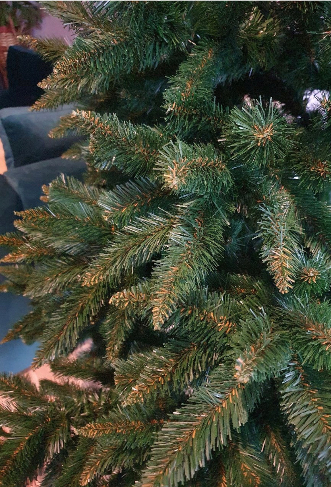 Christmas tree 220 cm