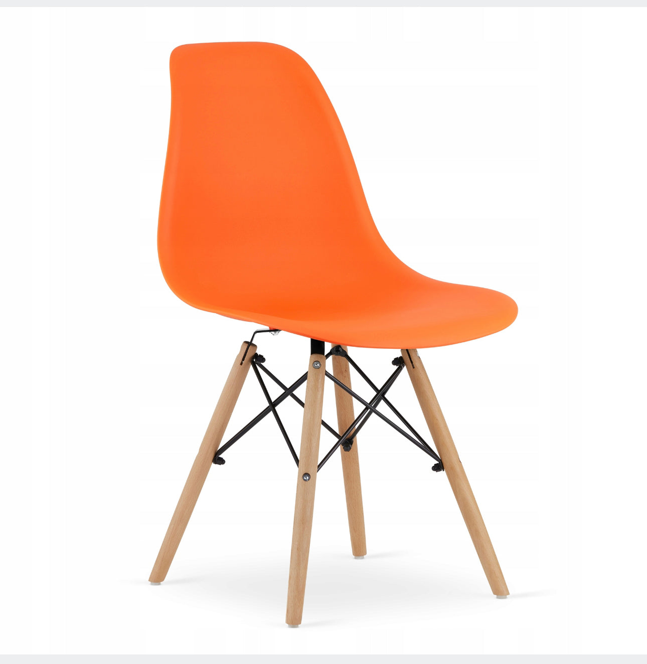 A Set Of 6 Dining Chairs