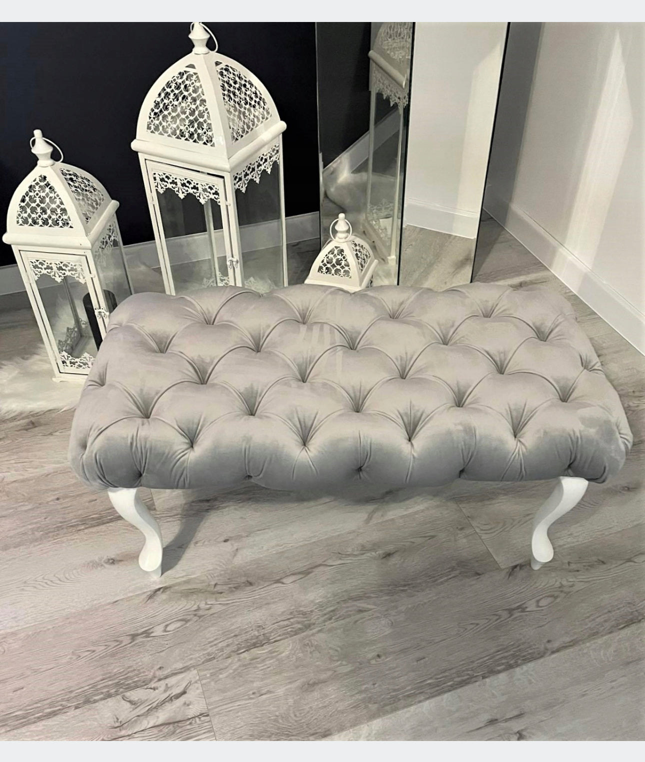 Bench without storage, Upholstered