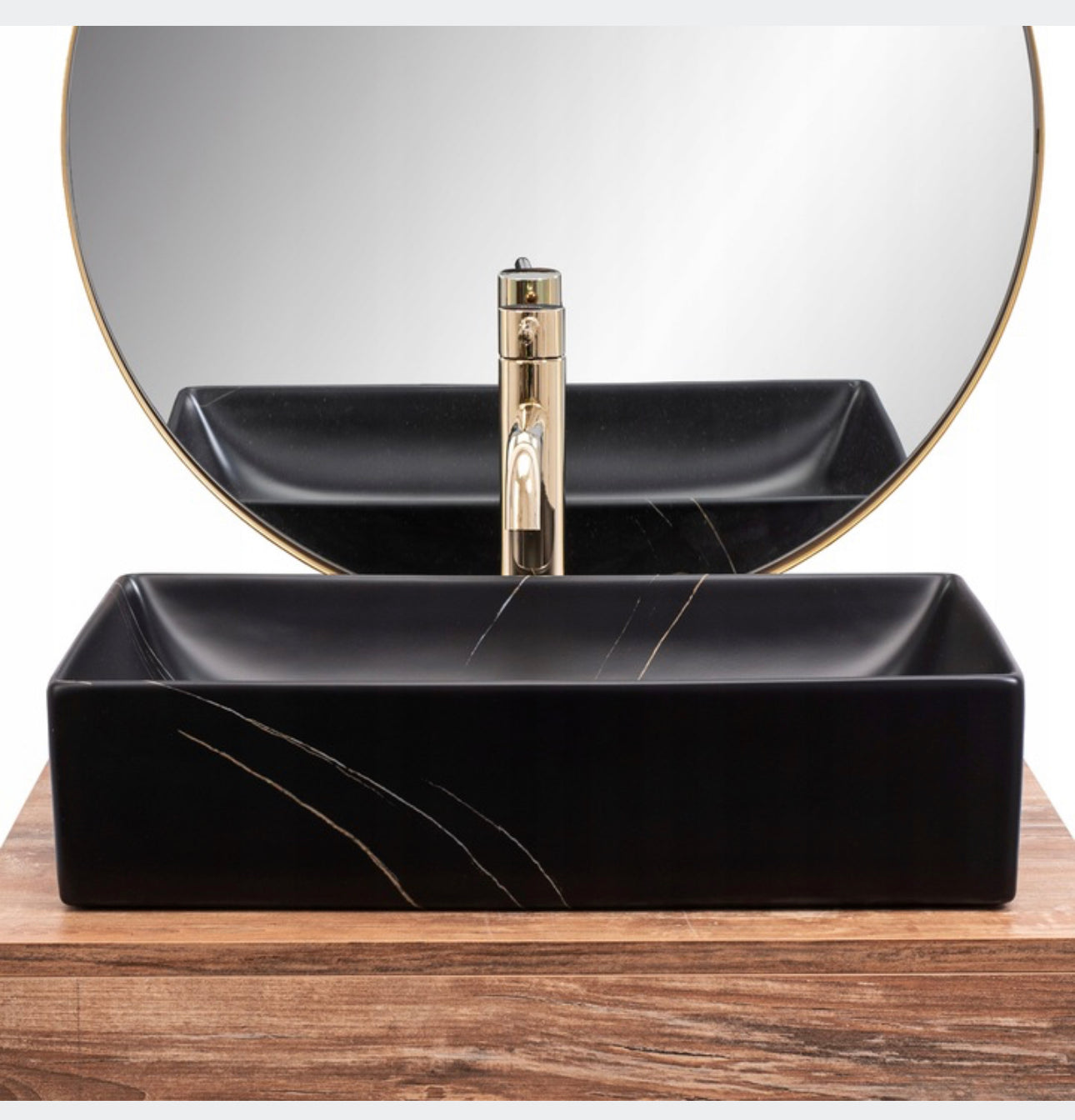 All in one set washbasin+tap+plug