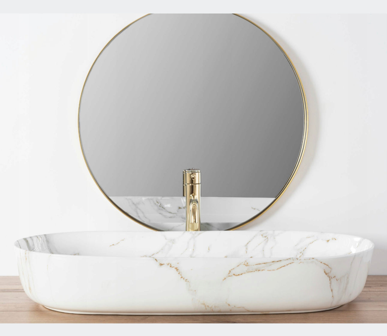 All in one set washbasin+tap+plug