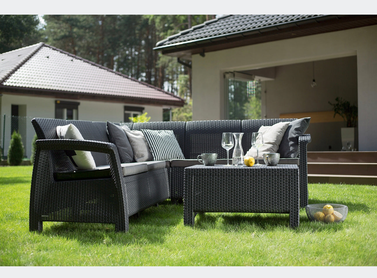 Corner furniture for the garden