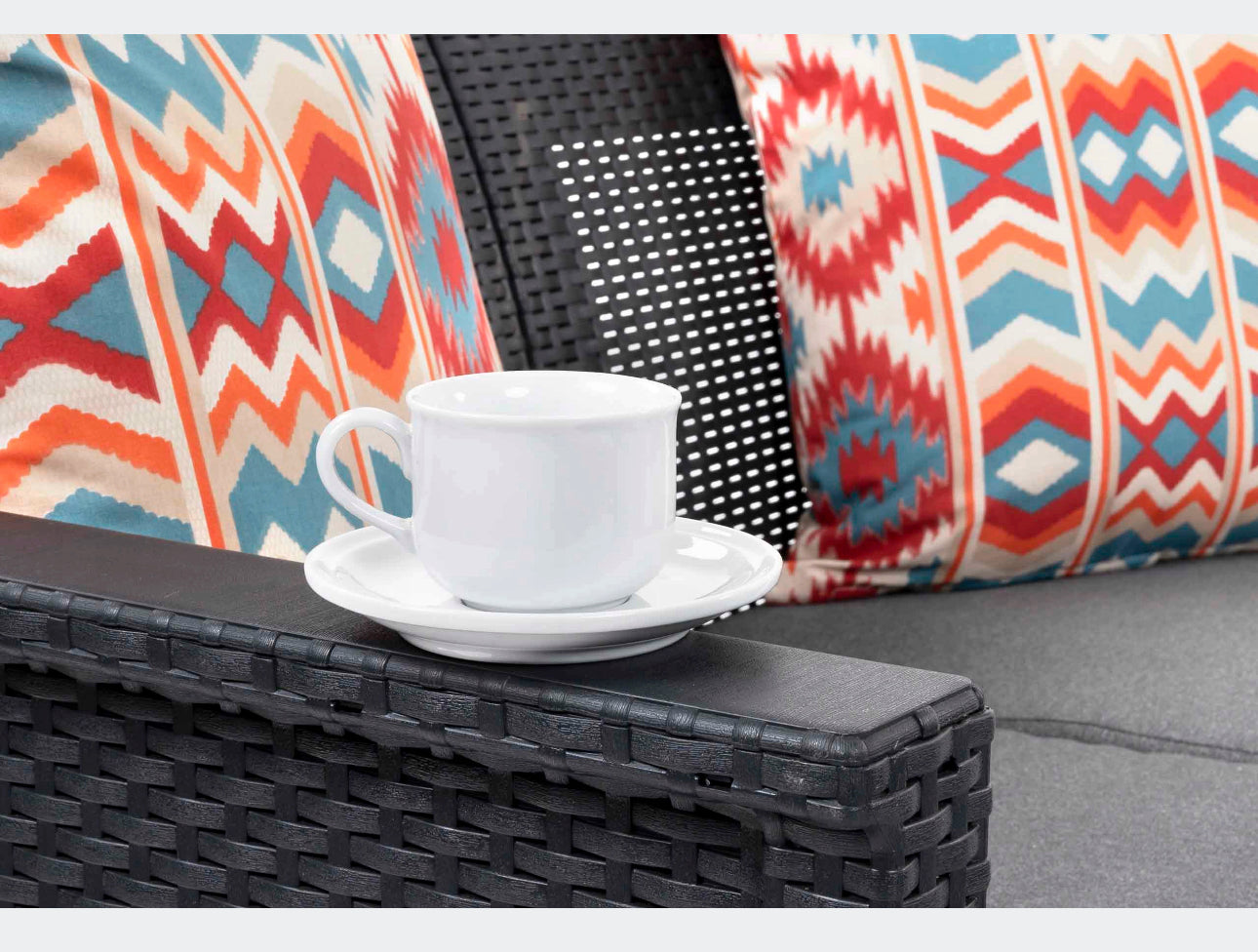 A set of garden furniture BazDu
