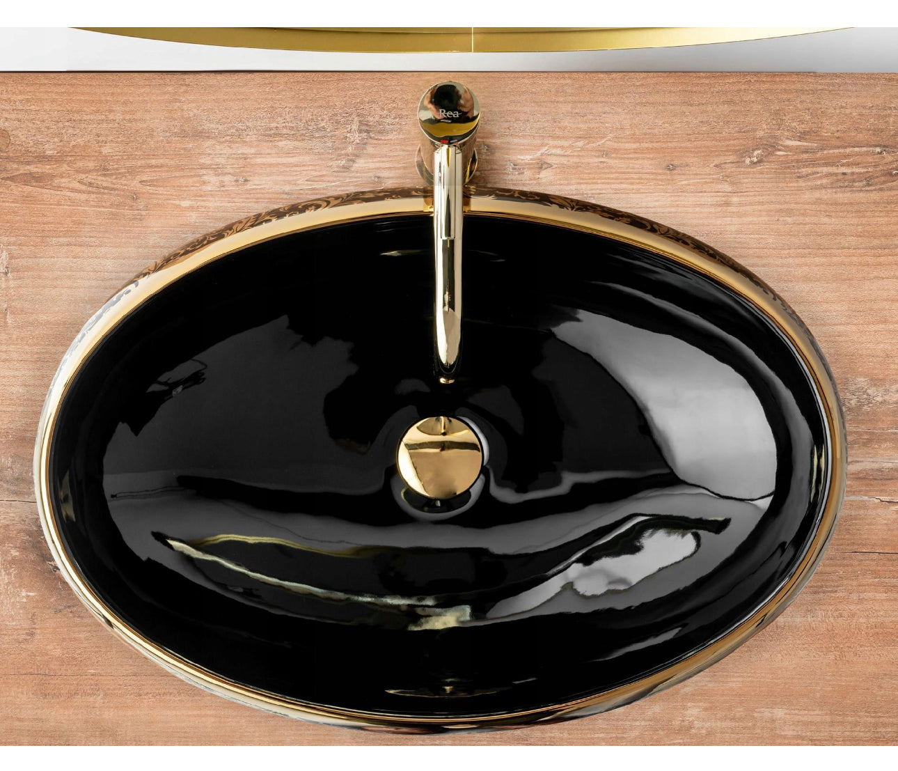 All in one set washbasin+tap+plug