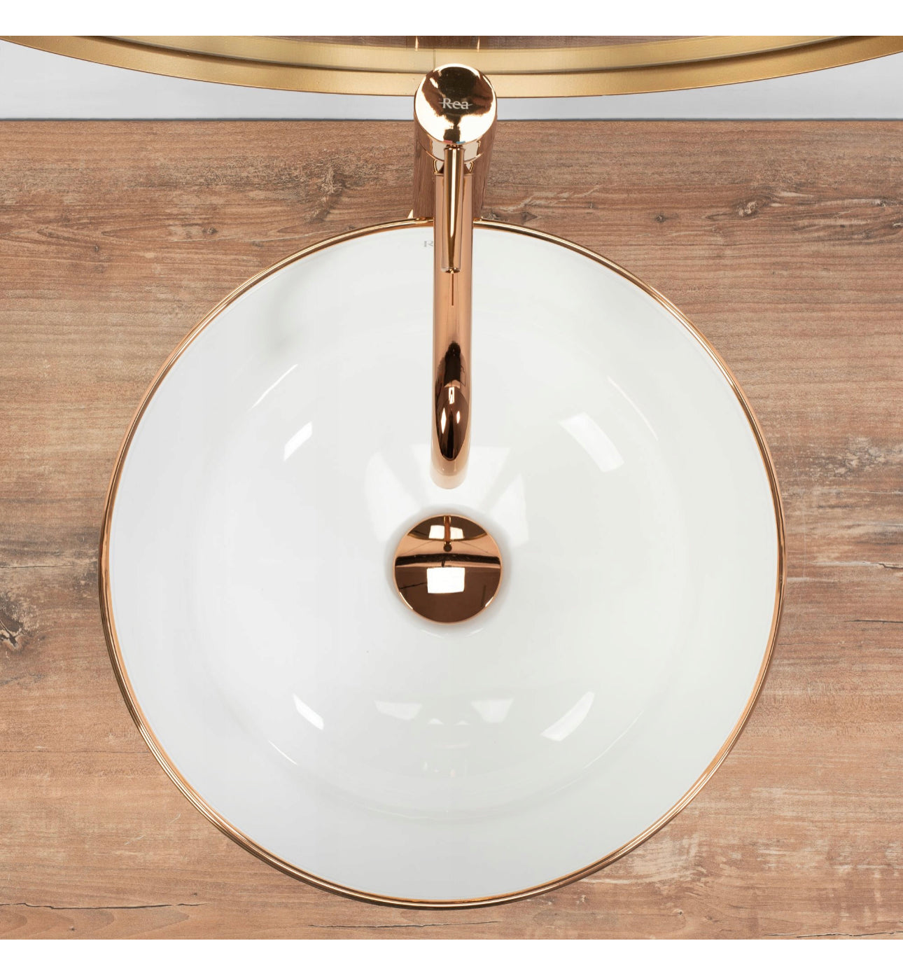 All in one washbasin+tap+plug