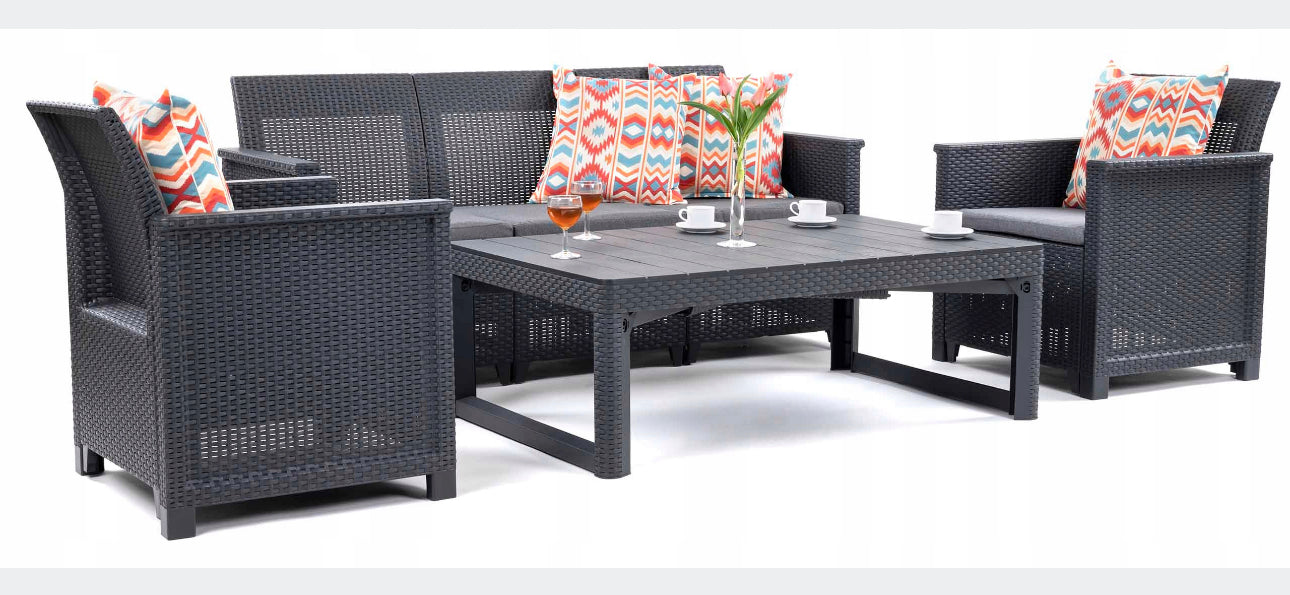 A set of garden furniture BazDu