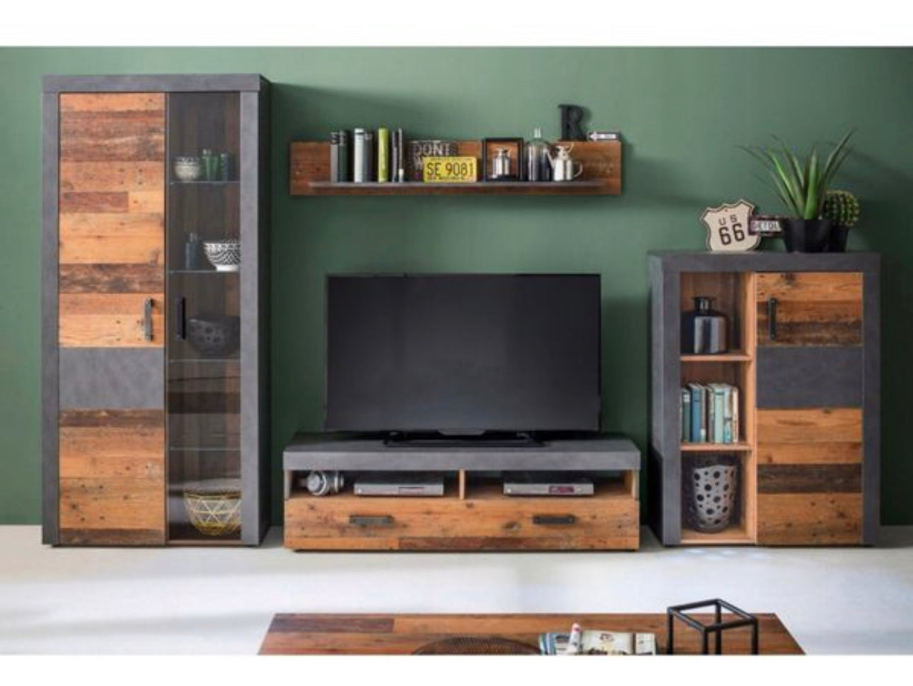 Large chest of drawers 4 doors and a drawer