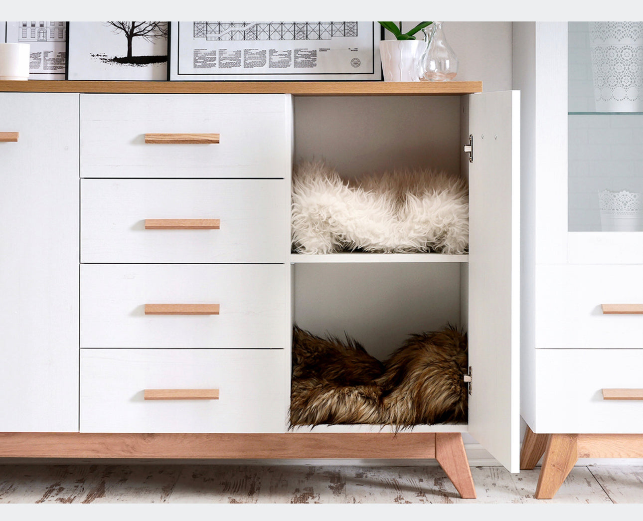 Furniture to living room