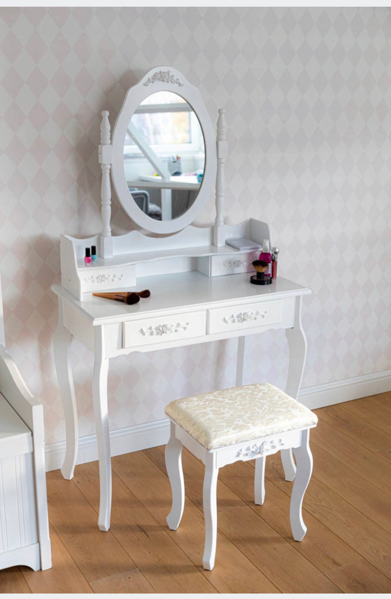 COSMETIC DRESSING SET with mirror white + STOOL