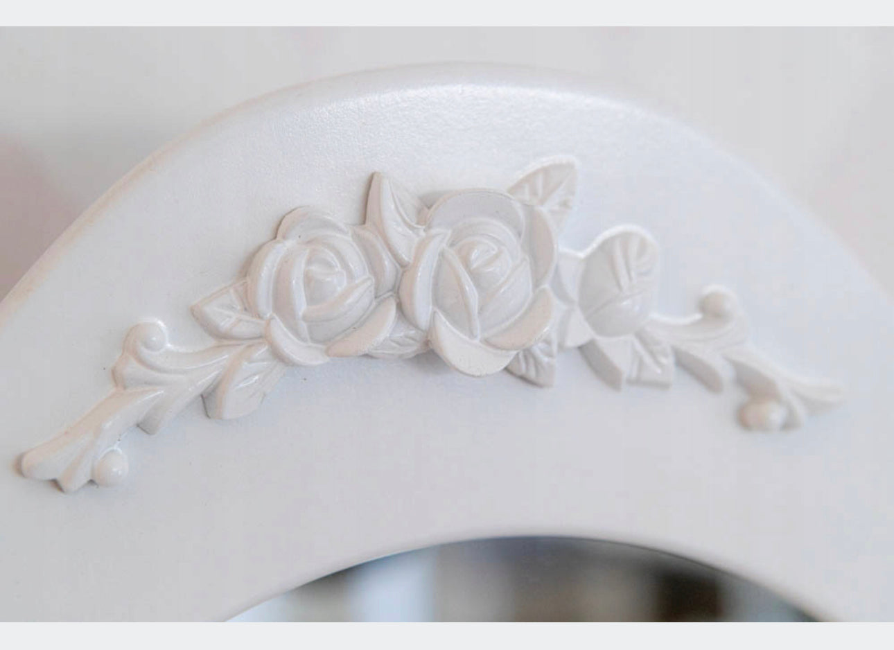 COSMETIC DRESSING SET with mirror white + STOOL