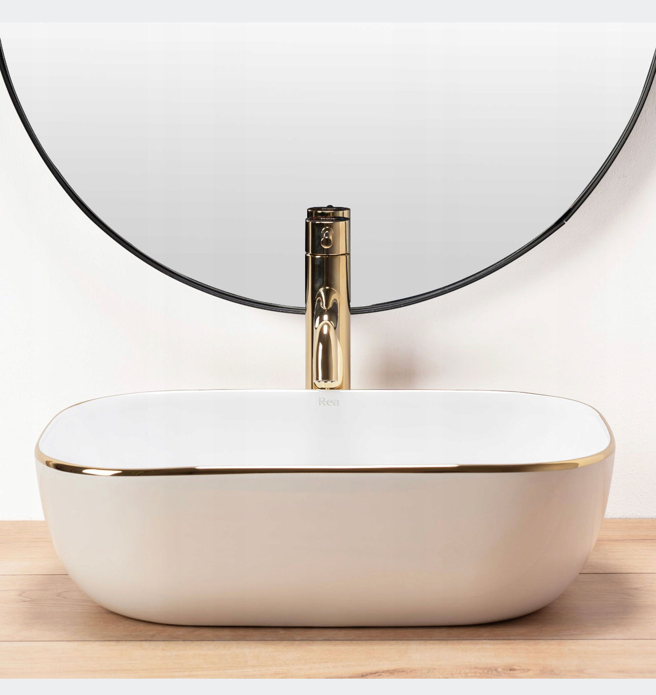 All in one set washbasin+tap+plug