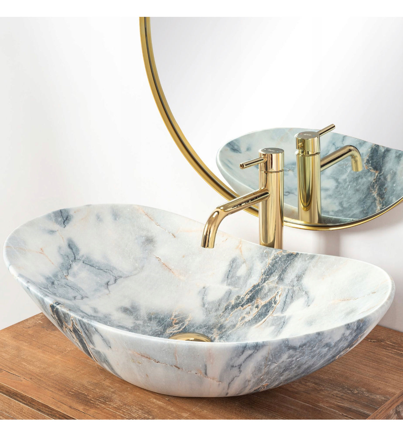 All in one set washbasin+tap+plug