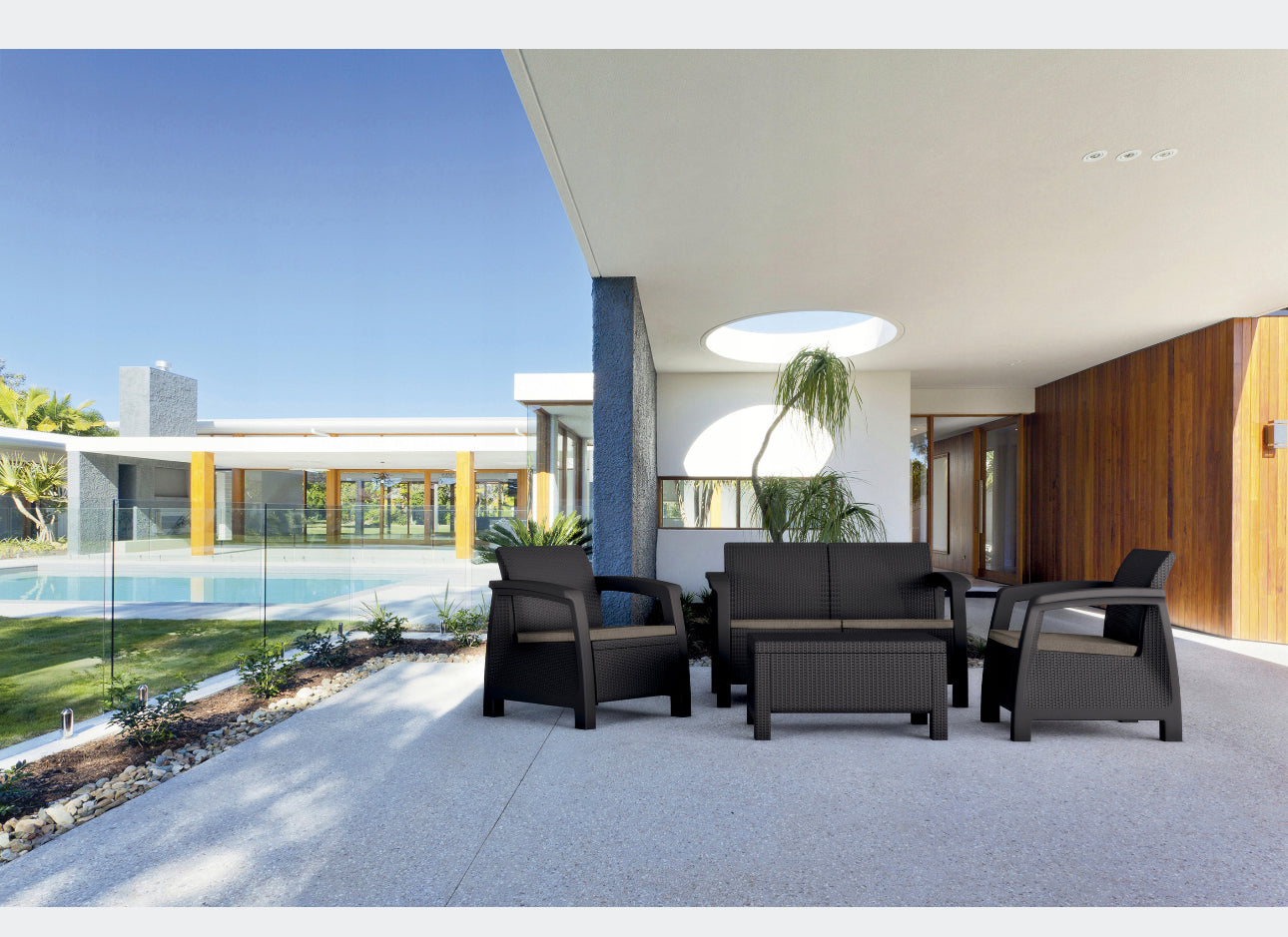 Garden furniture set Brown
