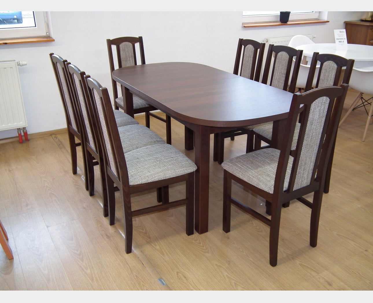 Set of round table 160 x 80 cm + 6 chairs