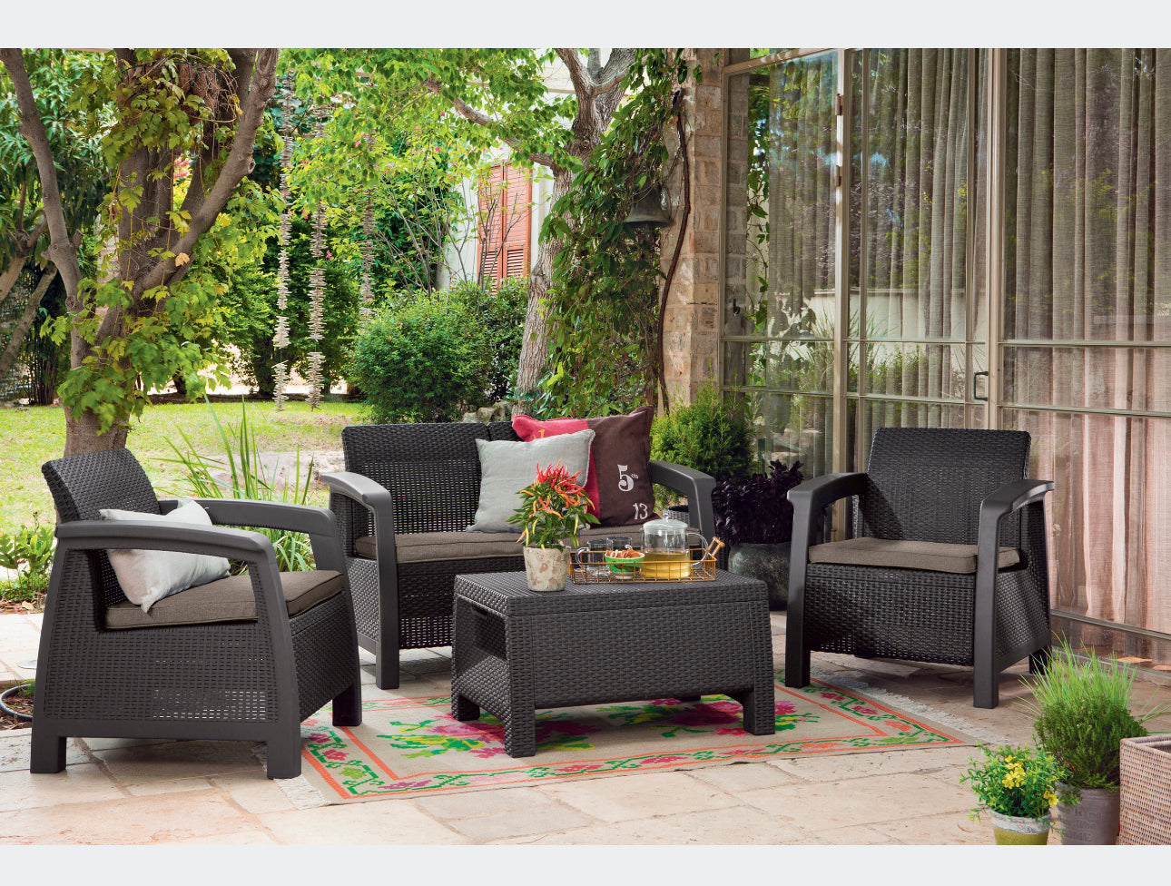 Garden furniture set Brown