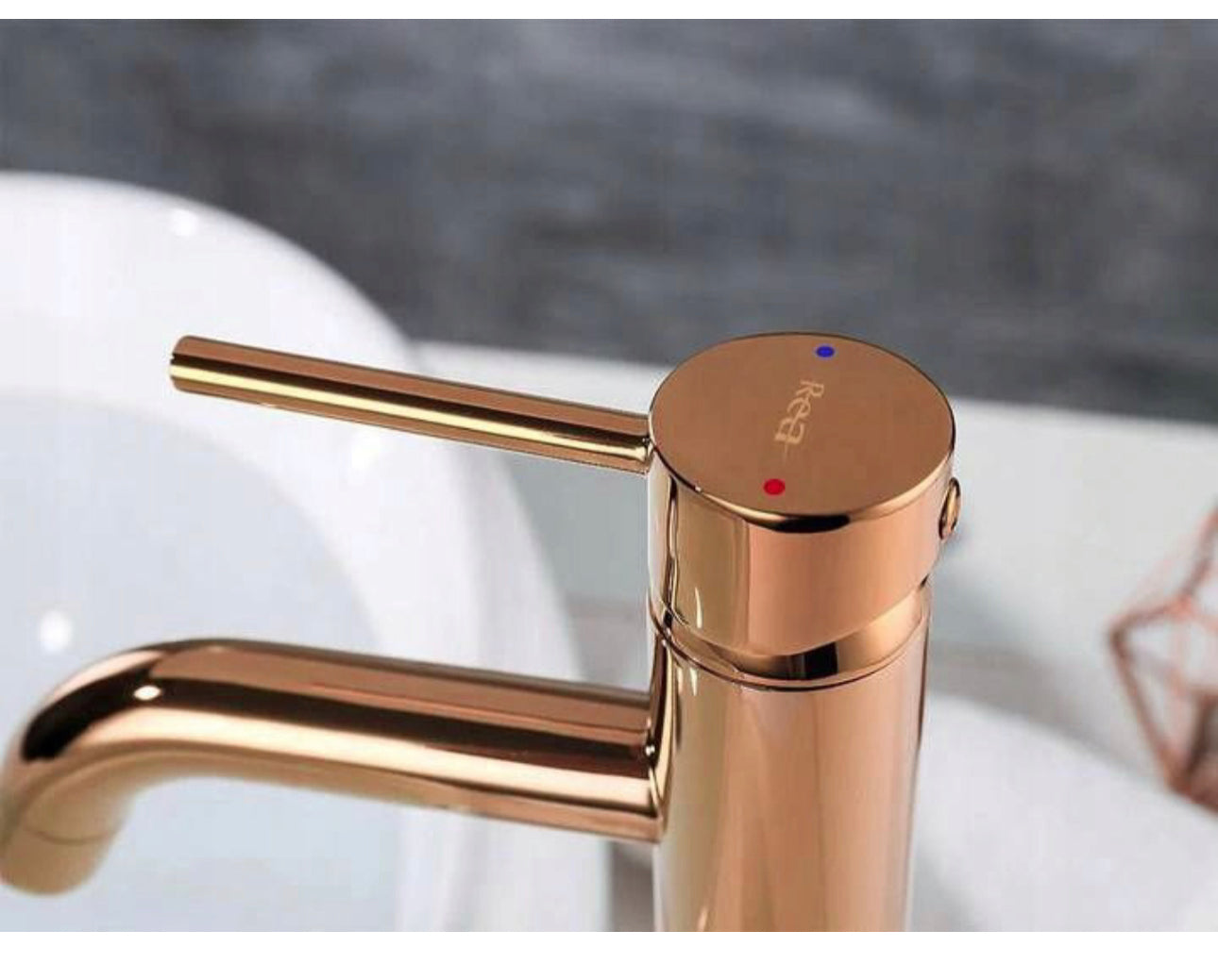 All in one washbasin+tap+plug