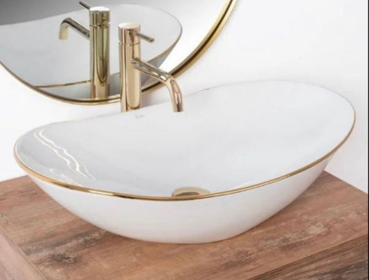 All in one set washbasin+tap+plug