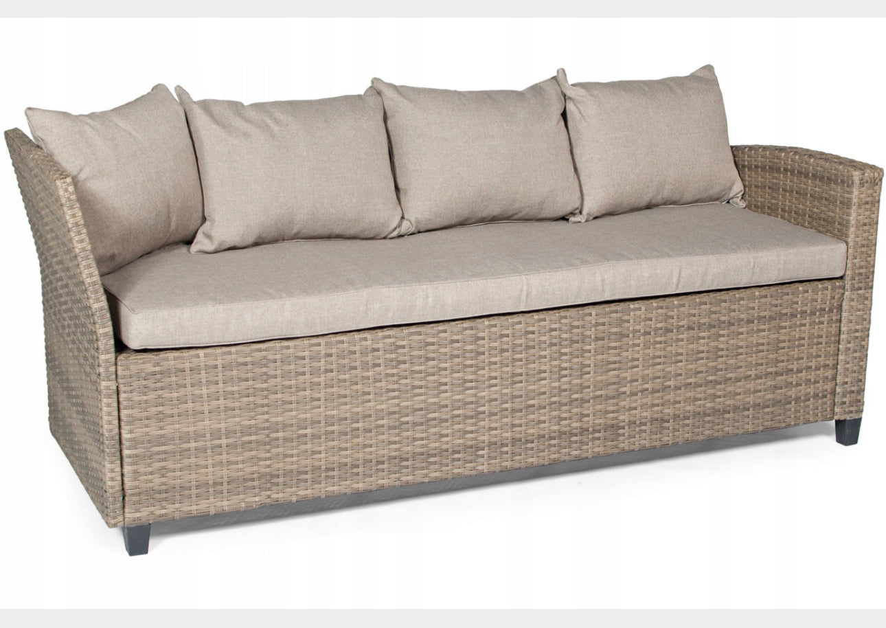 Garden furniture set
