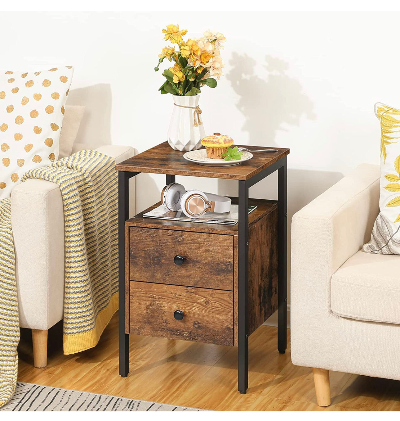 set of 2 bedside with 2 drawers