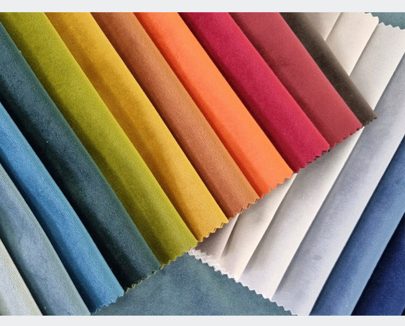 Upholstered bed 180x200 / 160x200