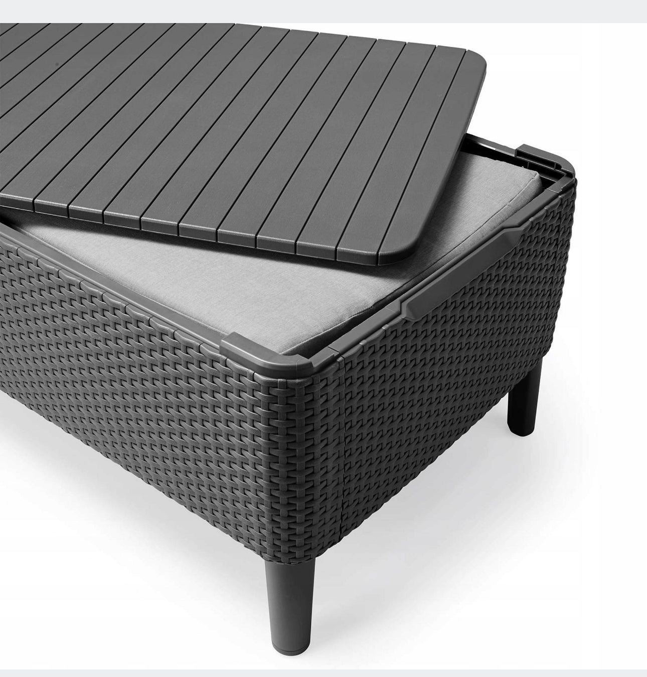 Garden furniture set